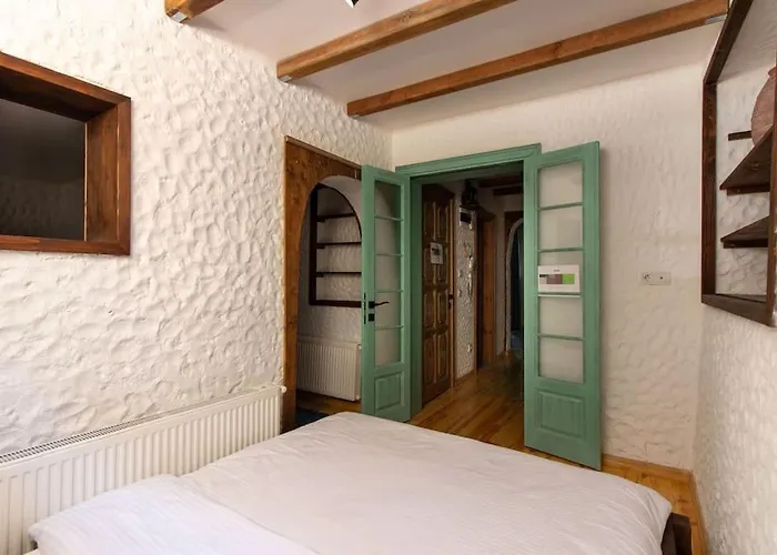 Authentic 1br W Private Patio In Hype Cihangir Istanbulská provincie